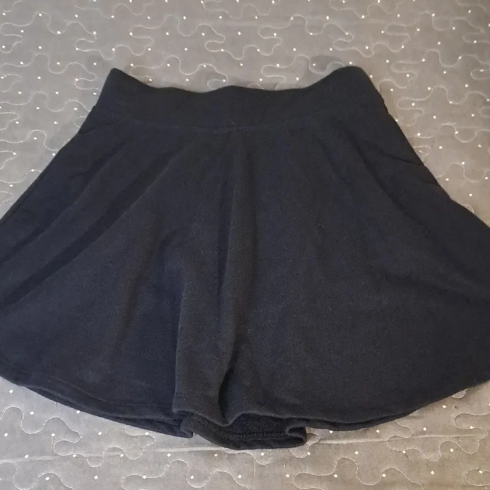 Navy Blue Skorts size medium NWT